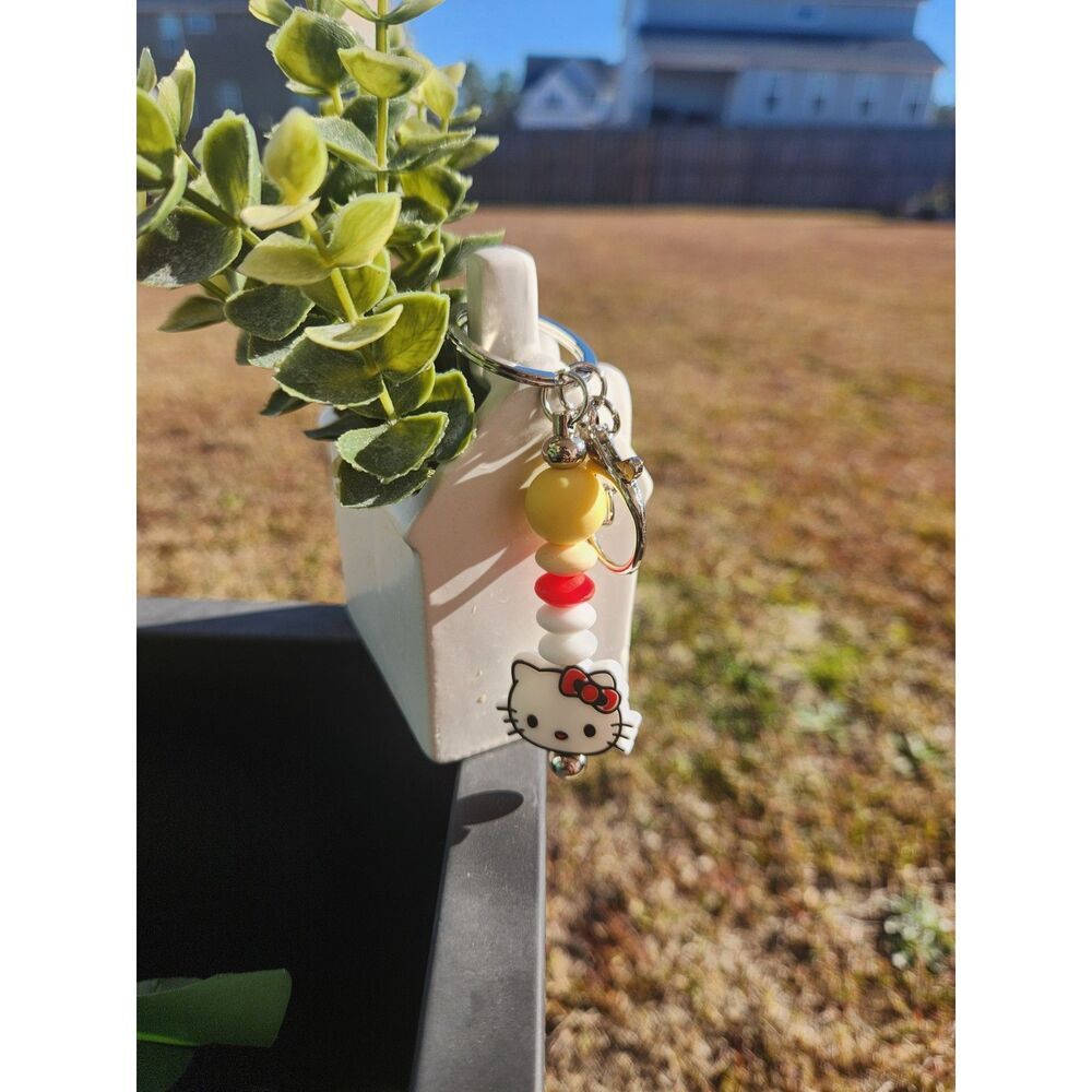 Hello Kitty Silicone Beaded Keychain
